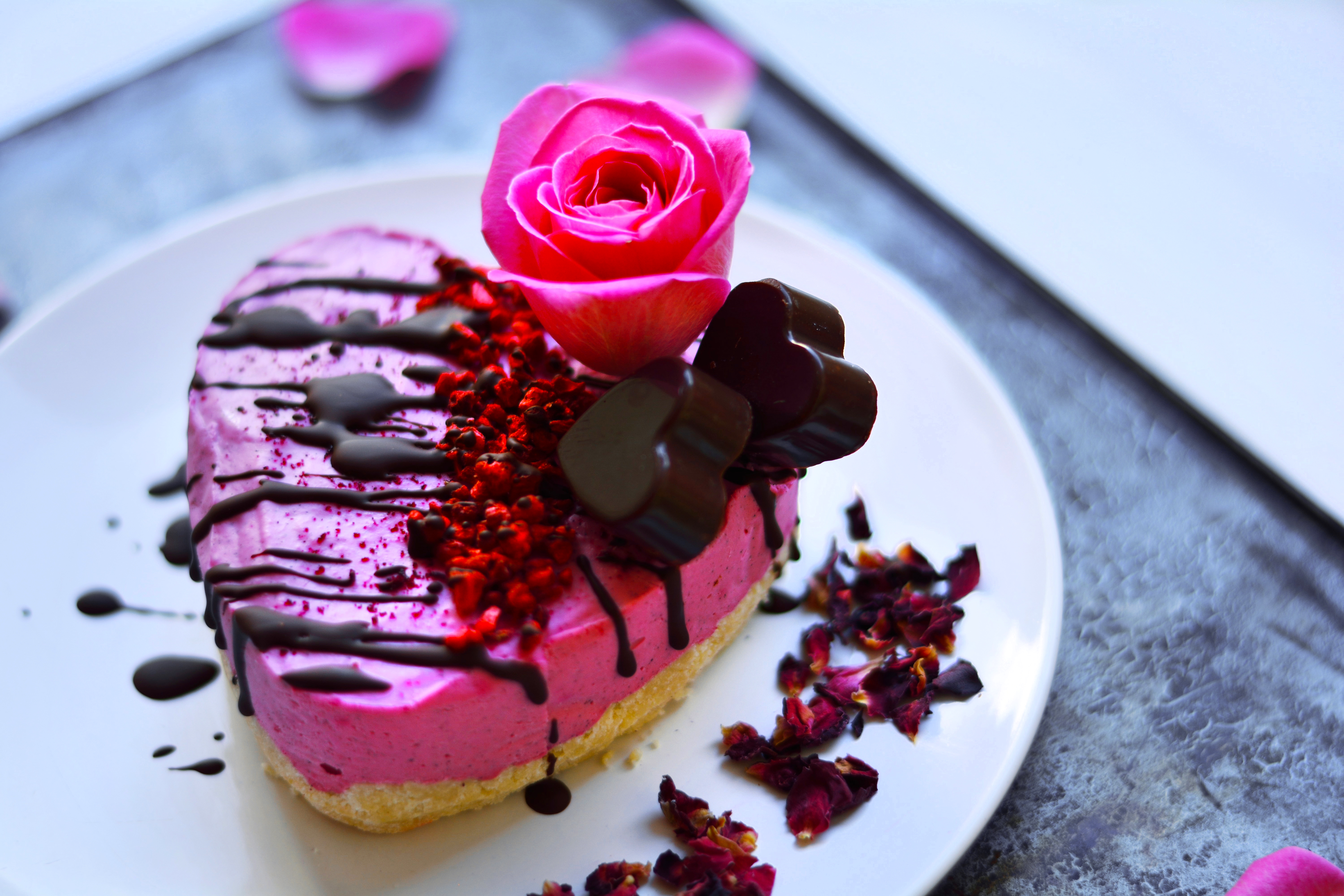 6000px x 4000px - Valentine's Raw Vegan Pitaya Cheesecake