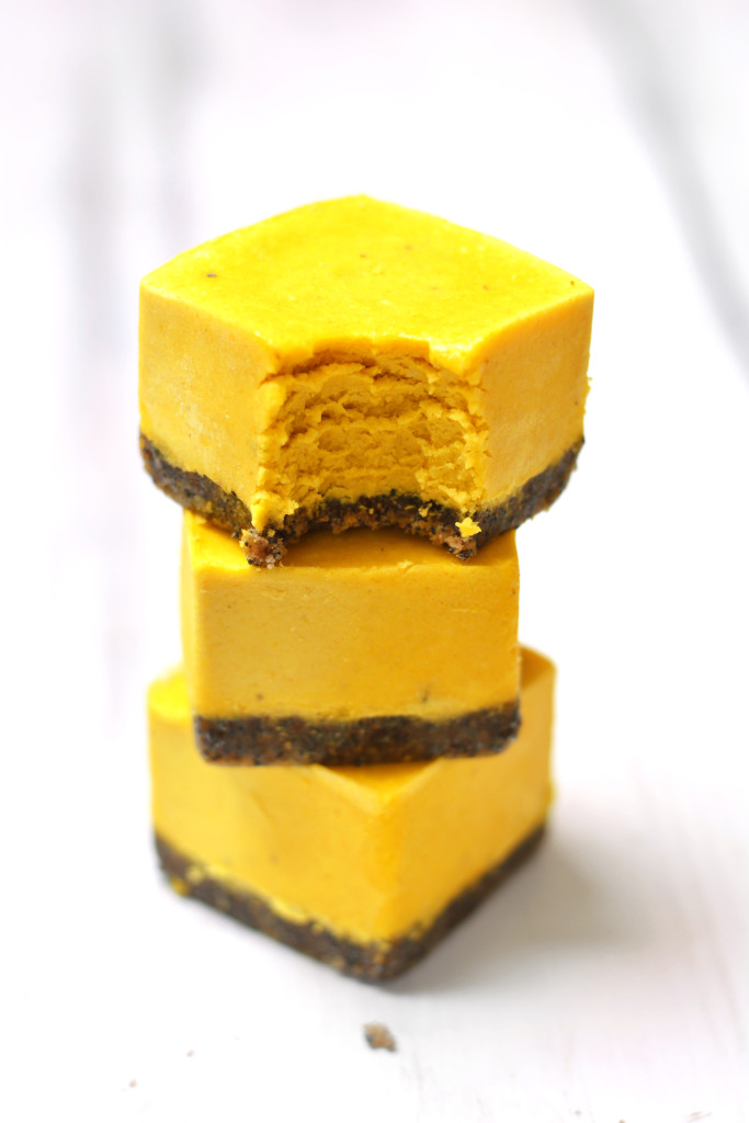 lemon-and-poppy-seed-cbd-cheesecake-squares-raw-vegan-paleo-1