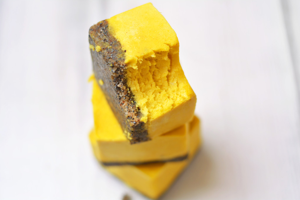 lemon-and-poppy-seed-cbd-cheesecake-squares-raw-vegan-paleo-2
